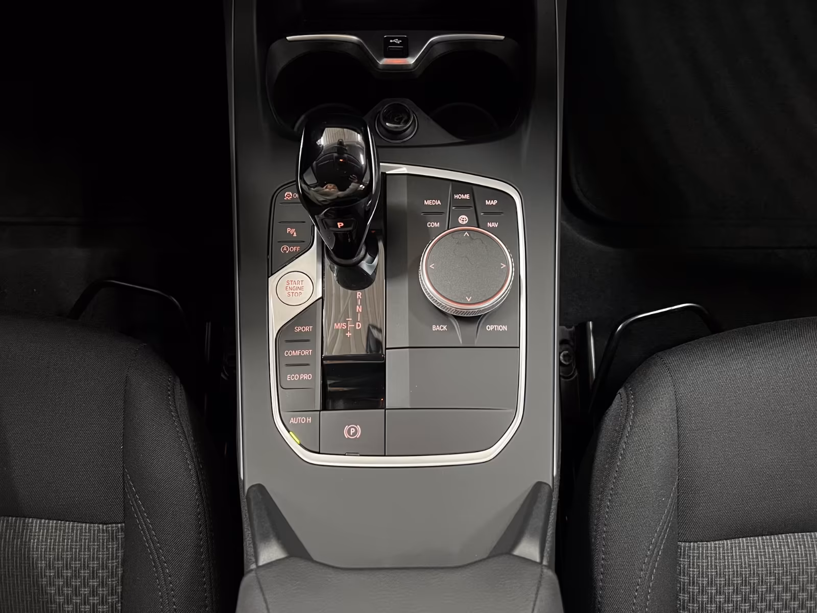 BMW 118 118d Advantage pakket Sedan