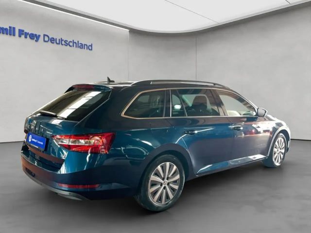 Skoda Superb 1.4 TSI Ambition Combi iV