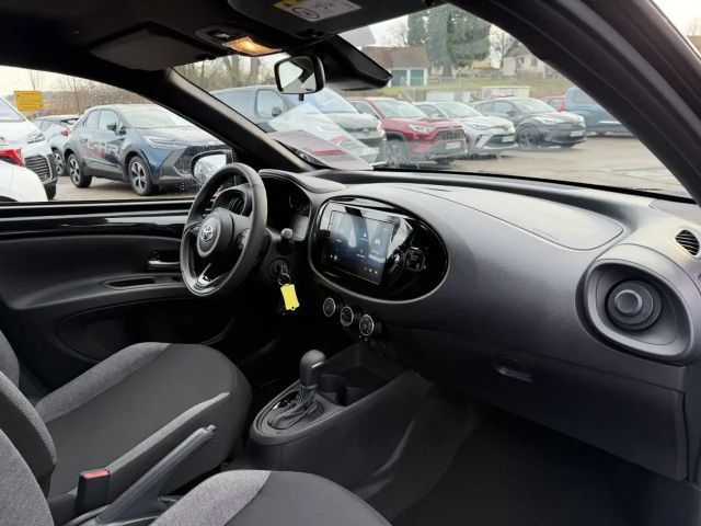 Toyota Aygo X Business Hatchback S-CVT