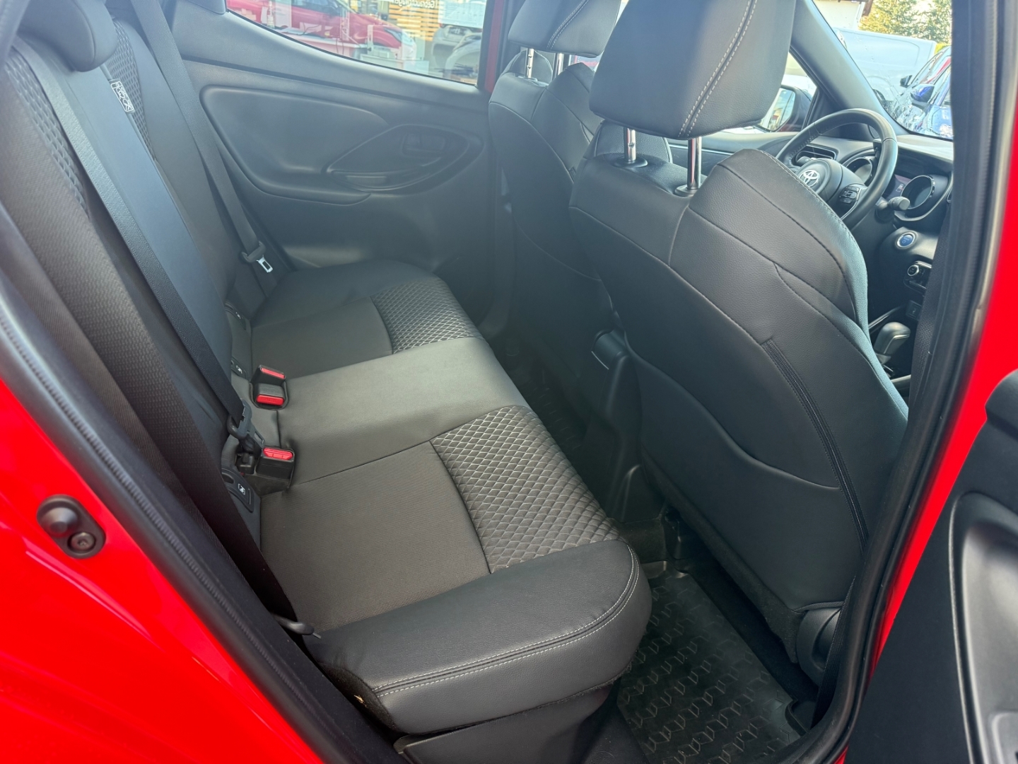 Toyota Yaris 5-deurs Basis Style