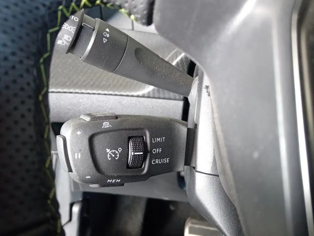 Peugeot E-208 e- 136 (e-)GT e- Pack ACC+Alcantara+LED+Navi