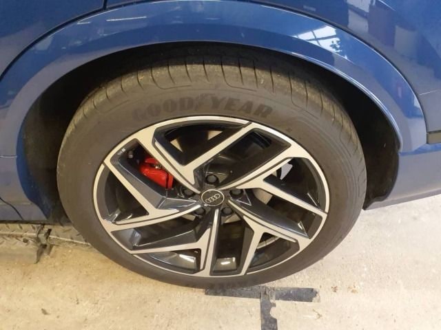 Audi Q6 e-tron Quattro