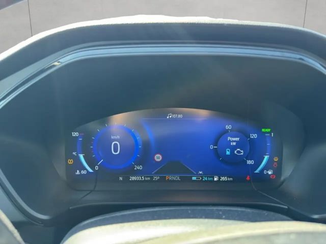 Ford Kuga Plug in Hybrid ST Line X