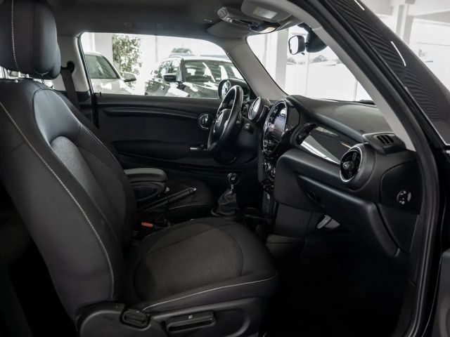 MINI One Essential Trim SITZHEIZUNG PDC KEYLESS