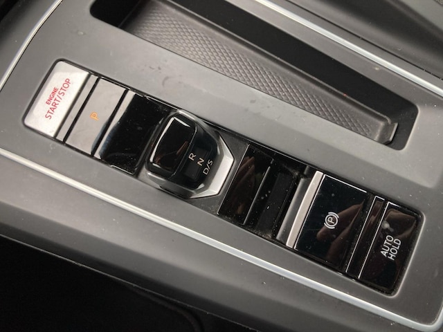 Volkswagen Golf DSG GTI Style