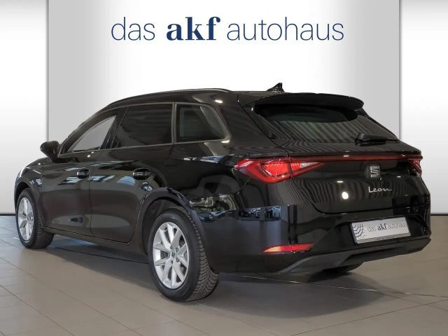Seat Leon 2.0 TDI DSG Sportstourer Style