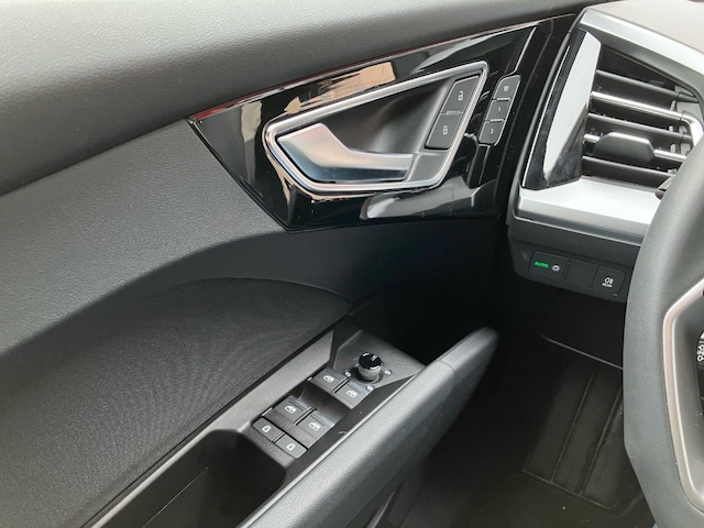 Audi Q4 e-tron SUV 45 e-tron Audi Q4 e-tron