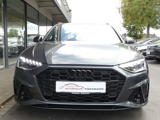 Audi A4 35 TFSI Competition S-Line