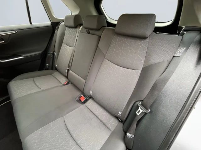 Toyota RAV4 4x2 Hybride Team D