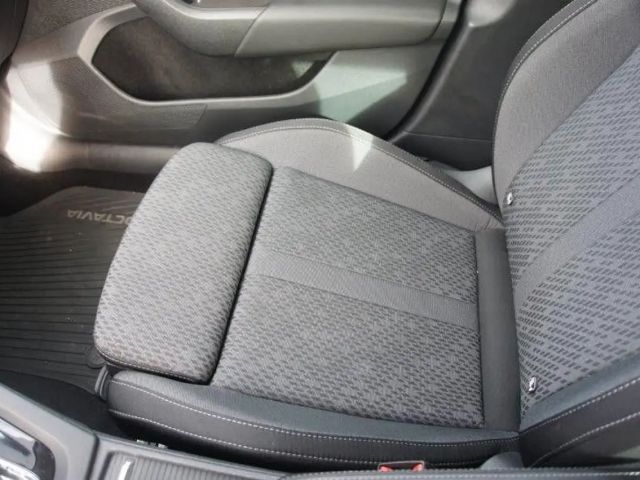 Skoda Octavia 2.0 TDI Ambition Combi