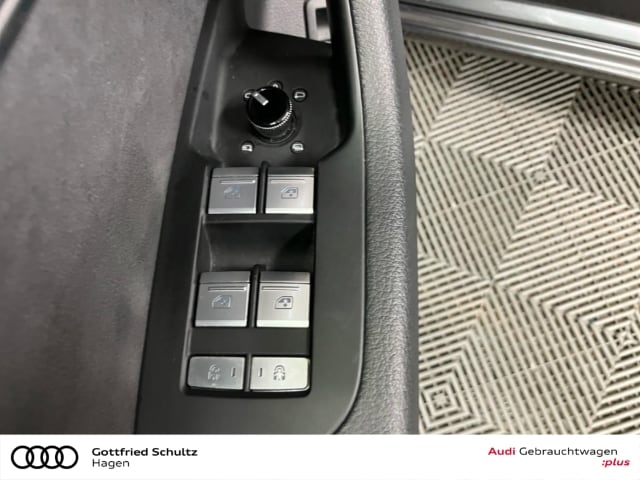 Audi S6 Avant Quattro