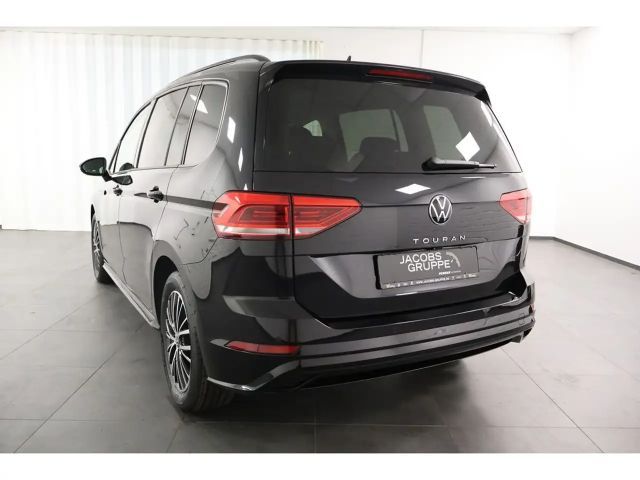 Volkswagen Touran 1.5 TSI DSG R-Line