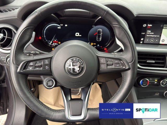 Alfa Romeo Stelvio Q4 Turbo Veloce