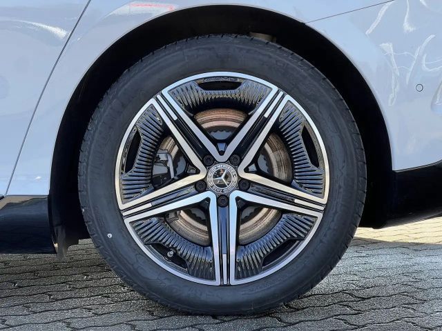 Mercedes-Benz EQE 300 AMG Line Sedan