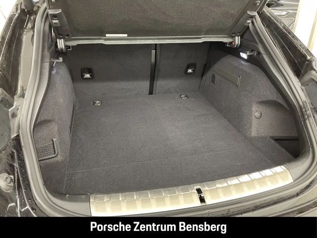 Porsche Taycan Sport Turismo Turbo