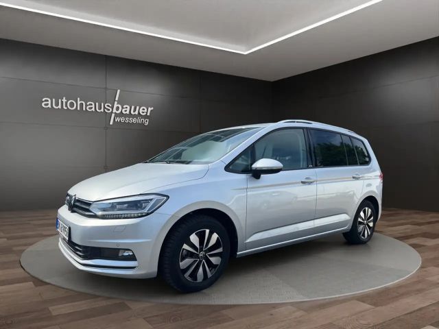 Volkswagen Touran 1.5 TSI Move