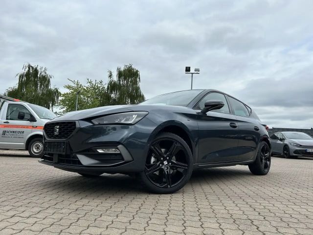 Seat Leon 1.5 eTSI Black FR-lijn