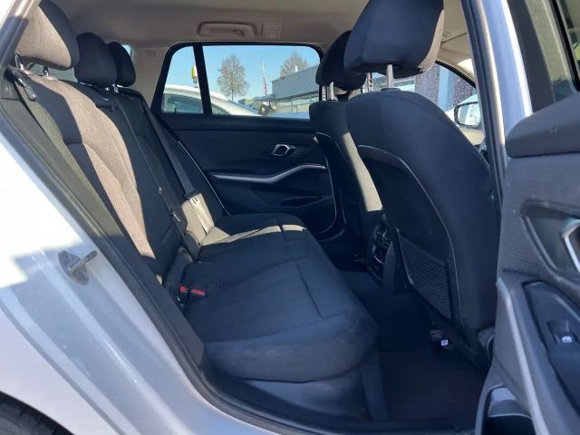 BMW 318 318d 318i Touring