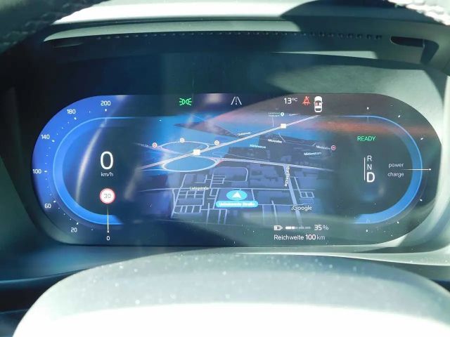 Volvo XC40 AWD Plus Recharge Twin Engine