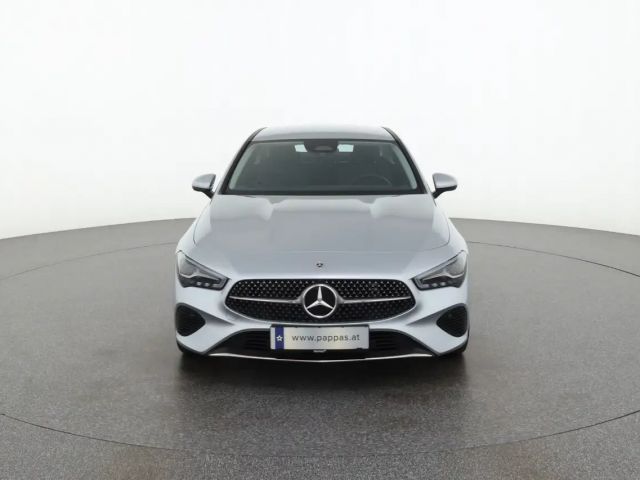 Mercedes-Benz CLA 180 Coupé