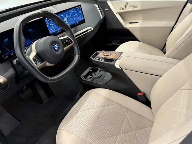 BMW iX xDrive50