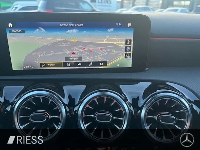 Mercedes-Benz A 220 A 220 d Hatchback