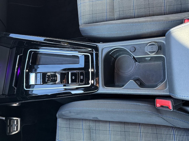 Volkswagen Golf Standheizung/ Pano/CarPlay/Kamera