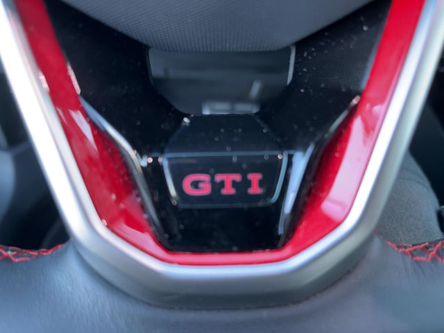 Volkswagen Golf 2.0 TSI DSG GTI