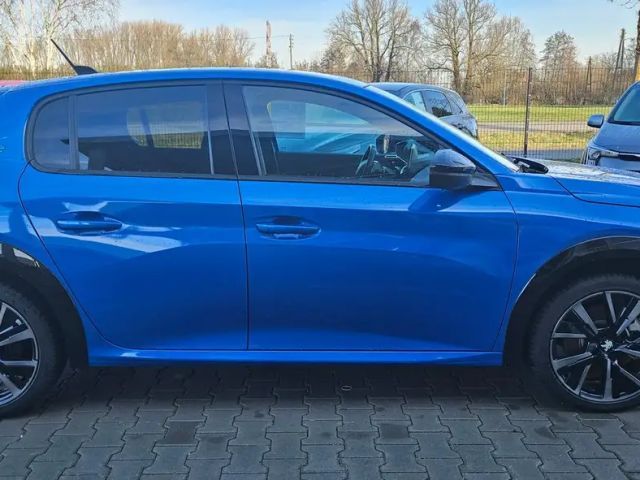 Peugeot E-208 GTPack Batterie digit. Cockpit SHZ Kamera