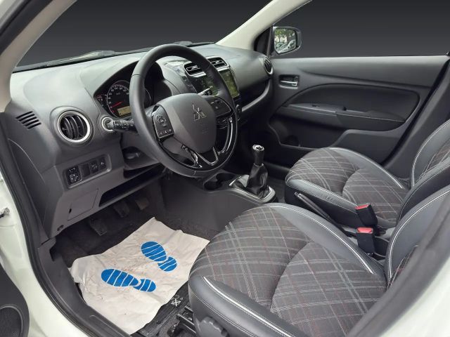 Mitsubishi Space Star Star