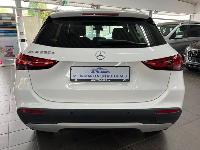 Mercedes-Benz GLA 250 Style