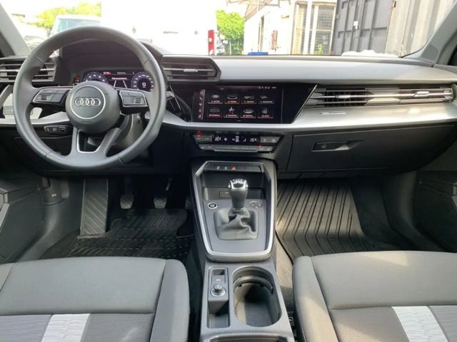 Audi A3 30 TFSI Sedan Sportback