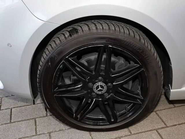 Mercedes-Benz V 300 Limousine Lang V 300 d