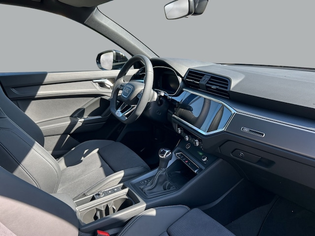 Audi Q3 35 TFSI S-Tronic