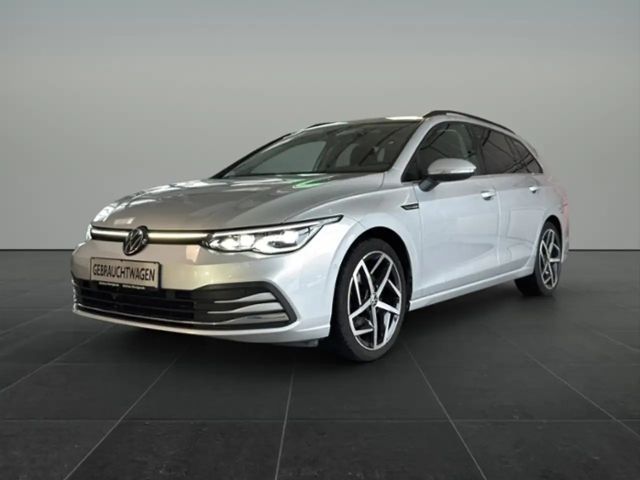 Volkswagen Golf Style Variant