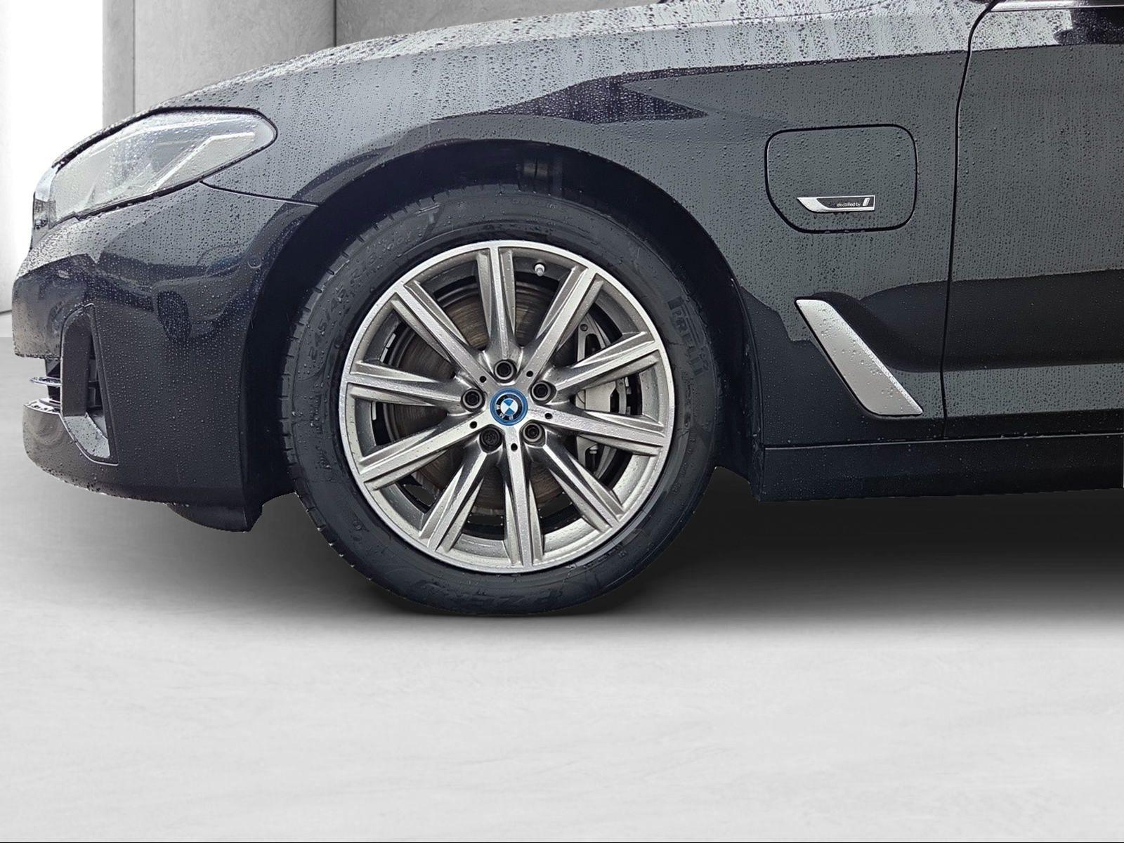 BMW 545 545e Sedan xDrive