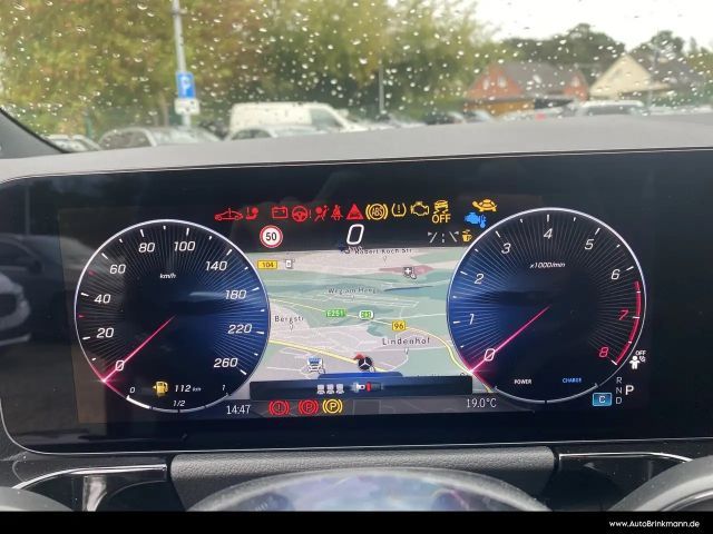 Mercedes-Benz GLA 200 Progressive