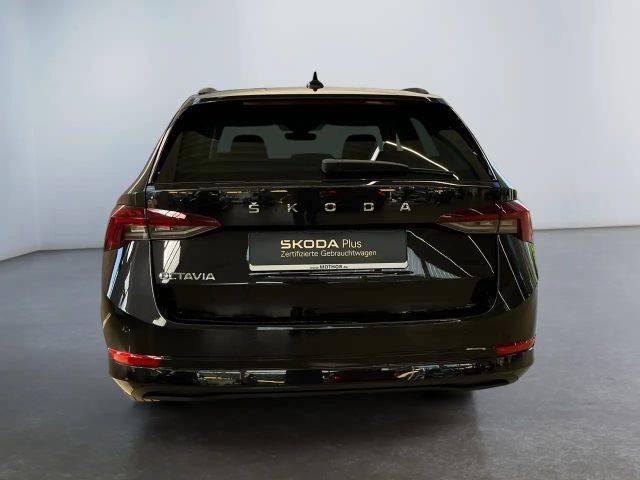 Skoda Octavia 1.5 TSI Ambition Combi