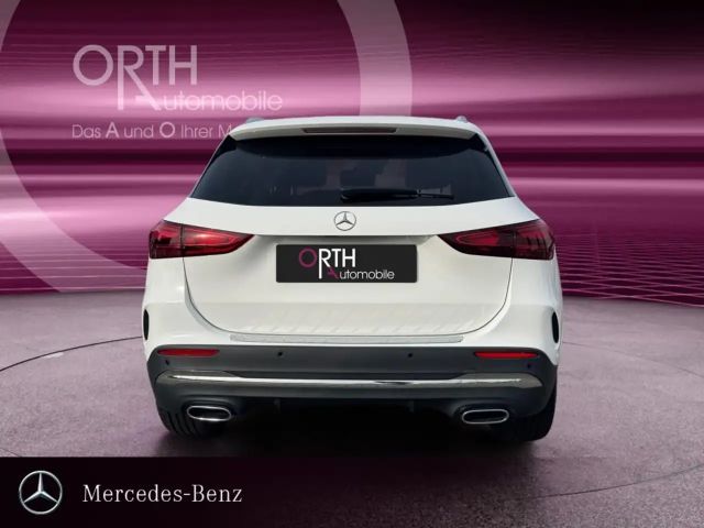 Mercedes-Benz GLA 200 AMG Line