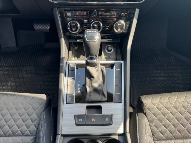 Skoda Superb Ambition Combi