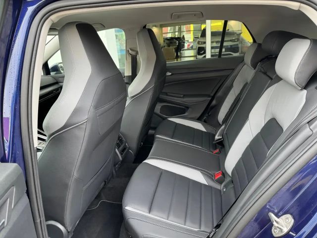 Volkswagen Golf 2.0 TSI DSG