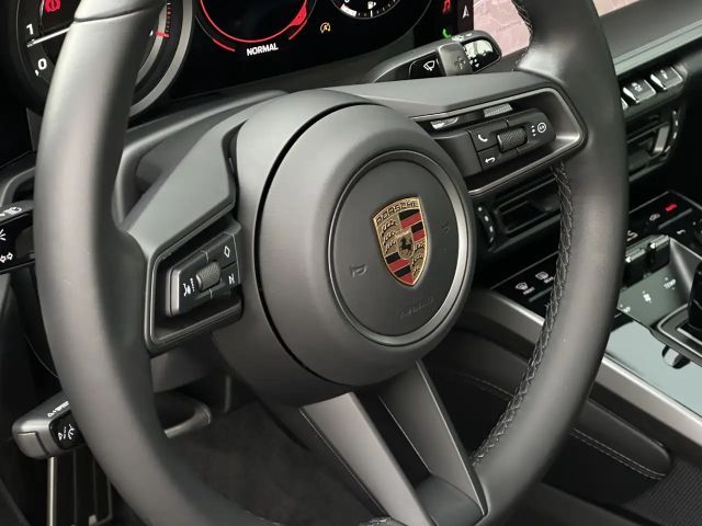 Porsche 992 Cabrio Carrera S