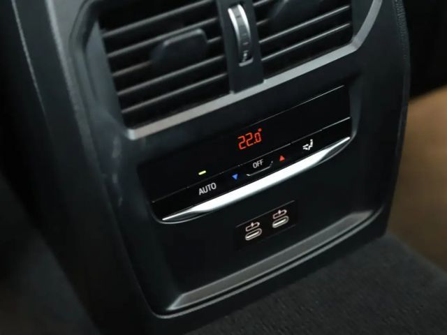 BMW 320 320d Touring xDrive