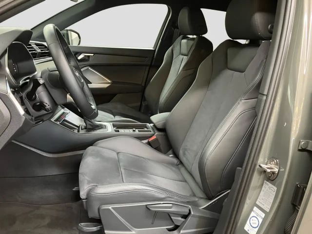 Audi Q3 35 TFSI S-Line