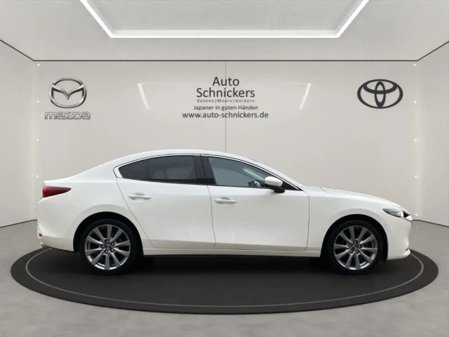 Mazda 3 Exclusive-line