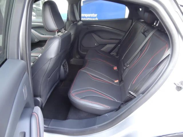 Ford Mustang Mach-E AWD