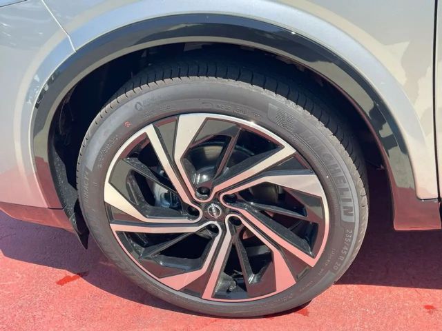 Nissan Qashqai DIG-T Tekna