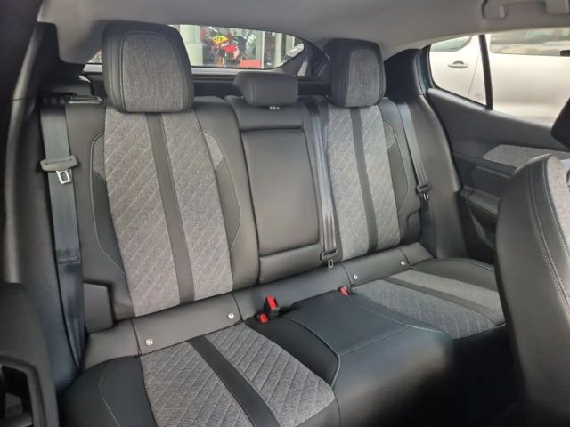 Peugeot 408 130 Allure Pack PureTech