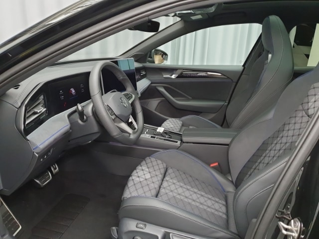 Volkswagen Passat 4Motion DSG R-Line