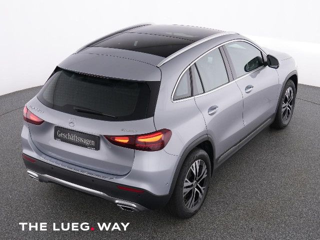 Mercedes-Benz GLA 200 4MATIC GLA 200 d